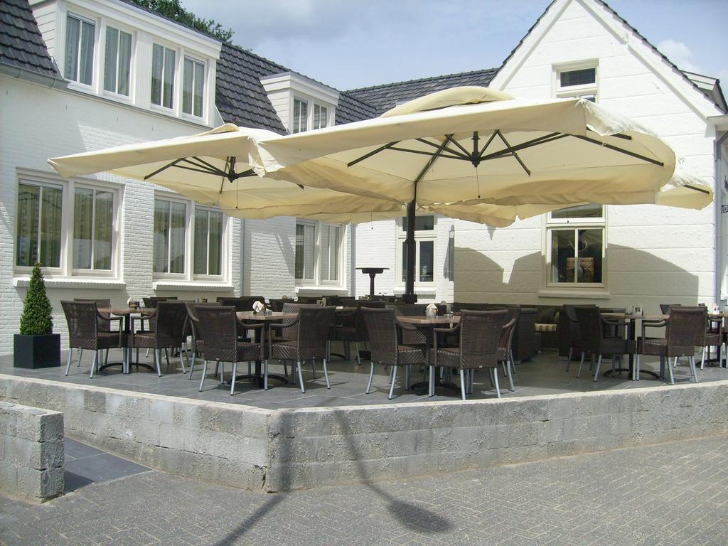 Hotel Brasserie Oud Maren Εξωτερικό φωτογραφία